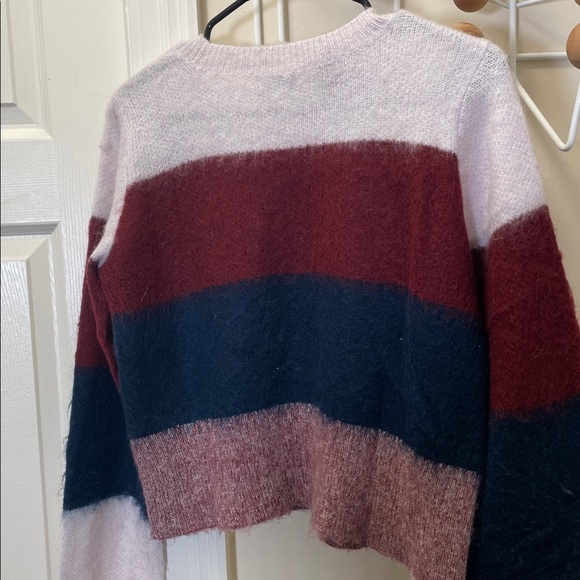 Club Monaco Mohair Blend Long Sleeve Striped Sweater - Red / Navy - M - Picture 6 of 10